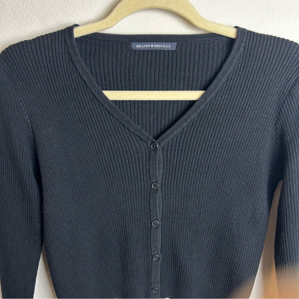 Brandy Melville Shannon cotton ribbed knit cropped sweater black size: O/S - Picture 3 of 9